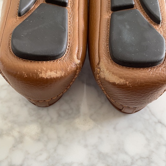 Michael Kors, worn a couple of times. Size 7, selling because I don’t use them. - Picture 3 of 5